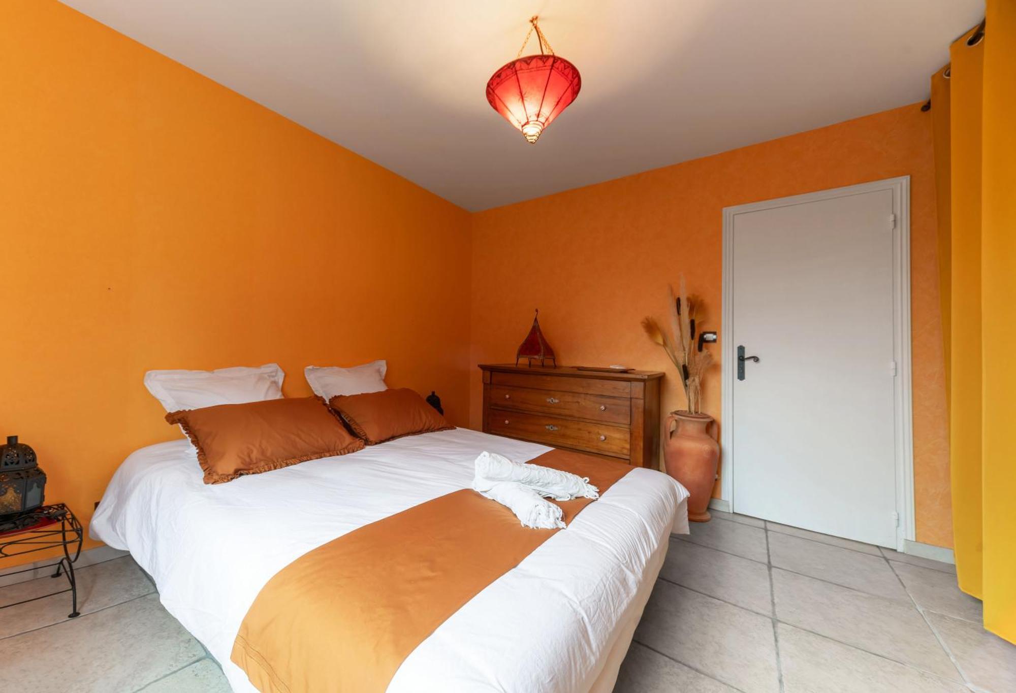 La Petite Maison Gannat Esterno foto