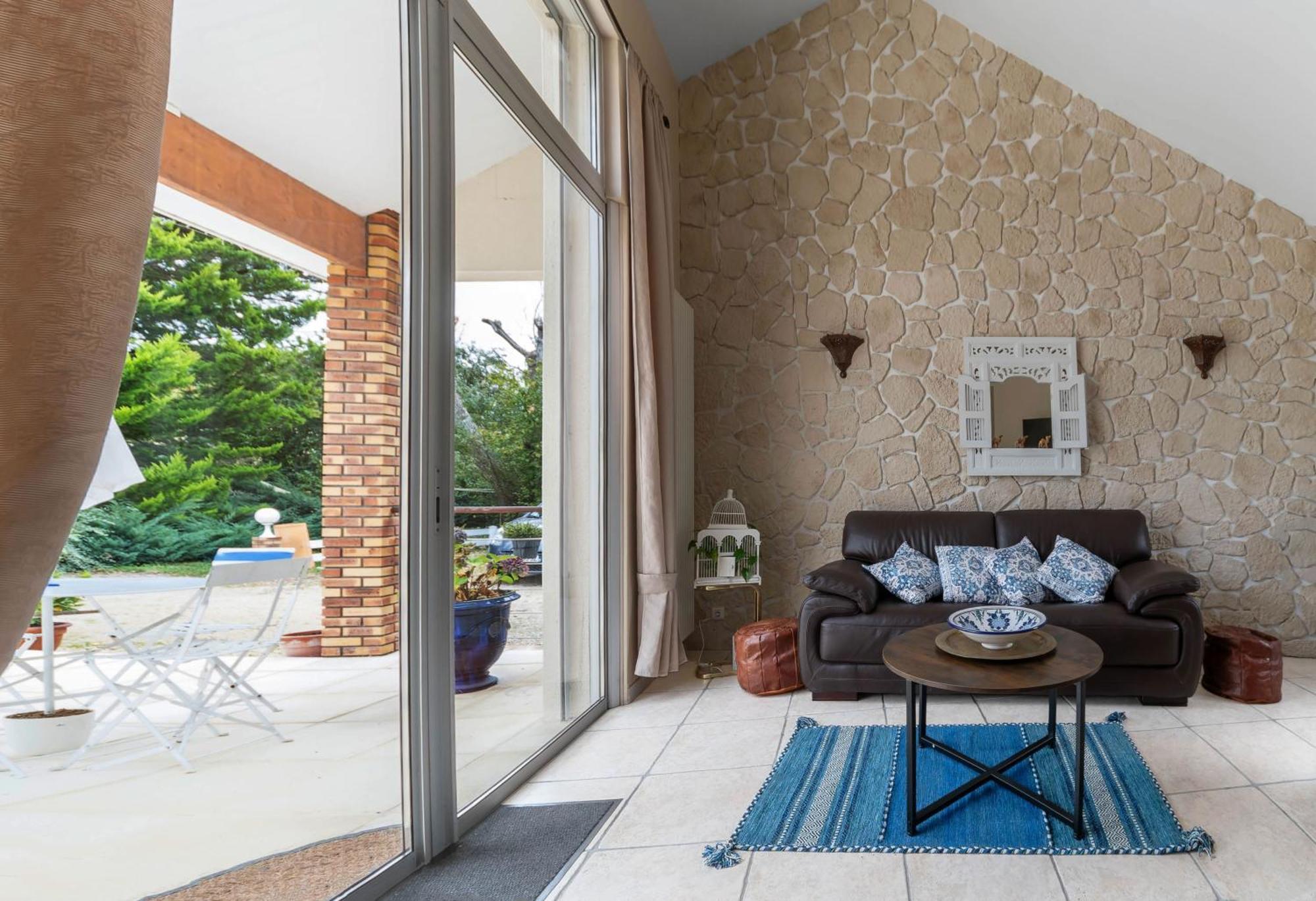 La Petite Maison Gannat Esterno foto